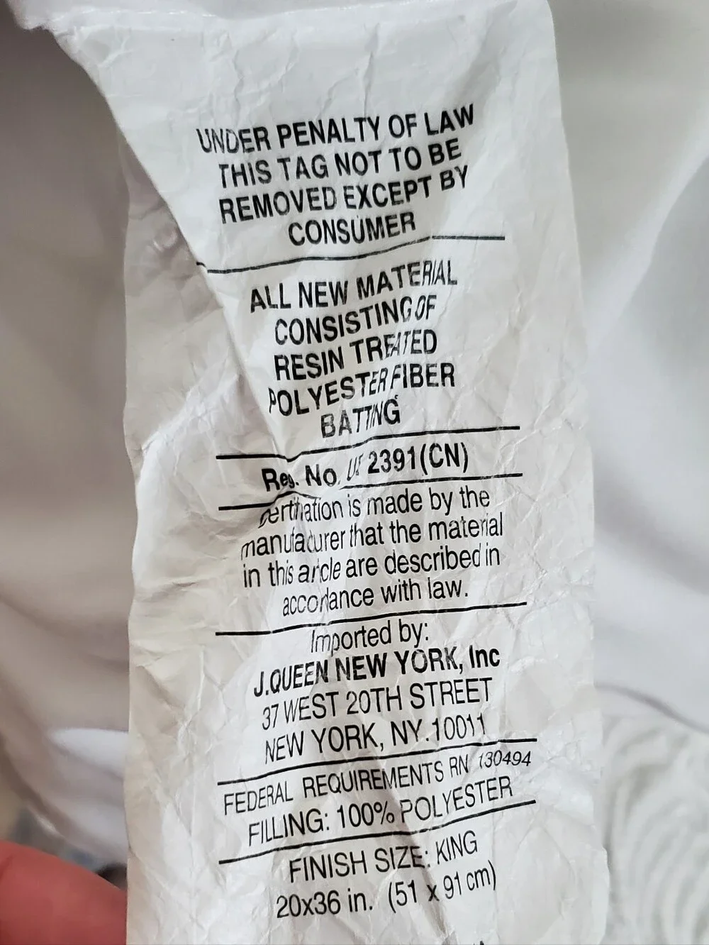 J. Queen New York White Quilted Medallion Comforter And 2 Shams King Size Set.
